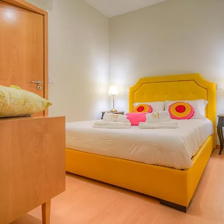 Port Wine Flats * Vila Nova de Gaia