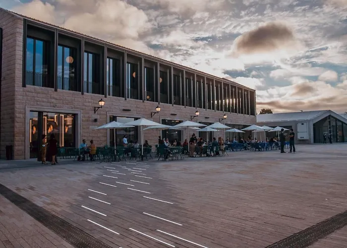 Port Wine Flats 公寓 *